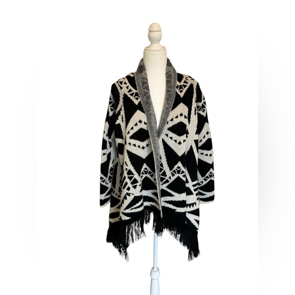 Black and White Blanket Cardigan